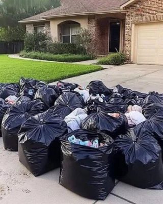 Utrata męża mnie załamała. Ale to, co wydarzyło się zaledwie dwa dni po jego pogrzebie, zniszczyło wszystko, na co myślałam, że mogę liczyć. Teściowa wymieniła zamki w drzwiach, zostawiając mnie i moje dzieci bez dachu nad głową. Myślała, że ​​w końcu wygrała – ale nie wiedziała, że ​​właśnie popełniła największy błąd w swoim życiu. Wyszłam za mąż za Jasona dwa lata temu. Wiedziałam, że jego matka, Eleanor, tego nie pochwalała. Nigdy nie kryła swojej pogardy dla mnie . Zobacz więcej